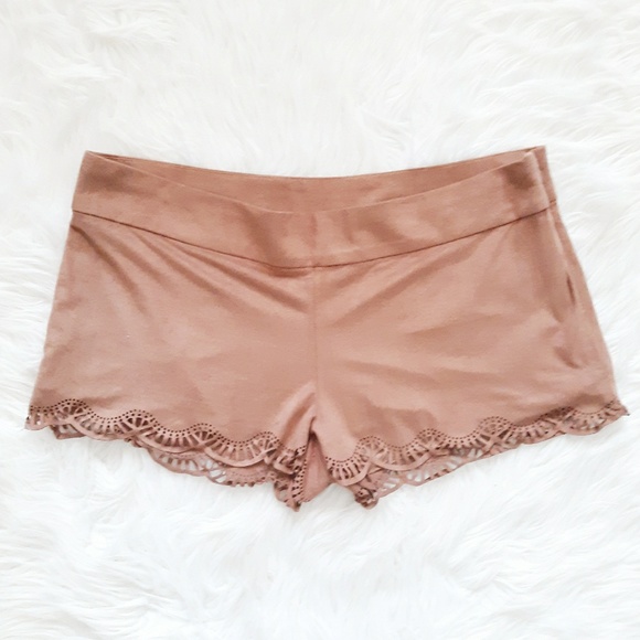 bebe Pants - BEBE Laser Cut Lace Trim Shorts